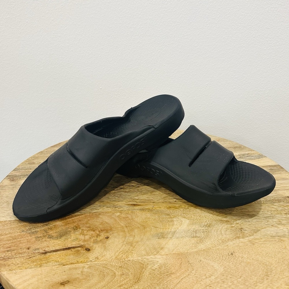 Oofos OOahh Slide Sandals Mens 12 Black Recovery Comfort Athletic Footwear